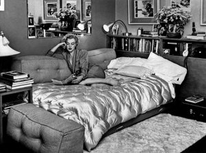 Marilyn Monroe in het Beverly Carlton Hotel, ca. 1951 door Unbekannt Unbekannt
